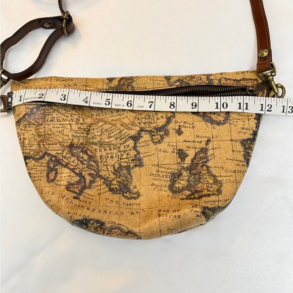 Patricia Nash Tinchi Belt Bag European Map Fanny Pack Belt Bag Leather Women's - Picture 13 of 13
